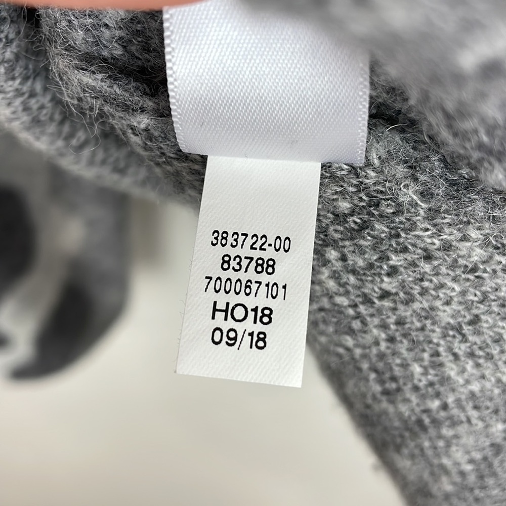 Athleta Undercover Camo Sweatshirt - Picture 9 of 12